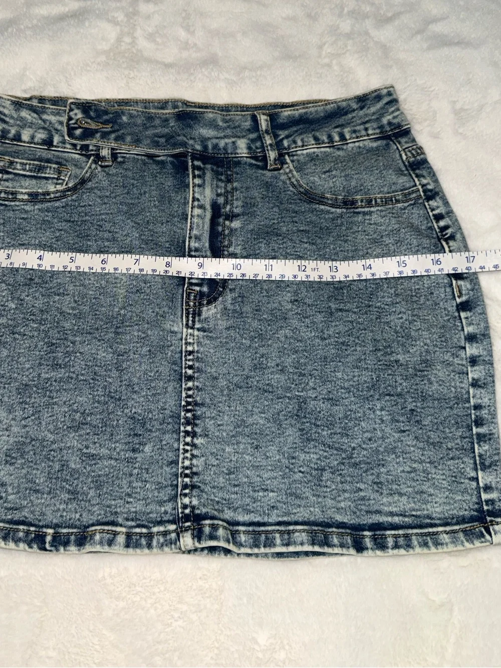 Acid Wash Denim Mini Skirt High Rise‎ Stretch Y2K Coquette Size M. NWOT